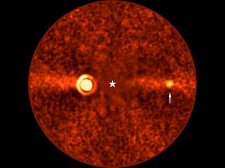 Une des rares exoplanètes observables directement a joué à cache-cache pendant 10 ans avec les astronomes