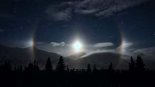 La pleine Lune s’est dédoublée ? Ce spectacle irréel observé en Russie a affolé les réseaux sociaux !