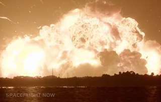 Un nouvel échec : la fusée Blue Origin explose de façon spectaculaire avant son décollage à Cap Canaveral