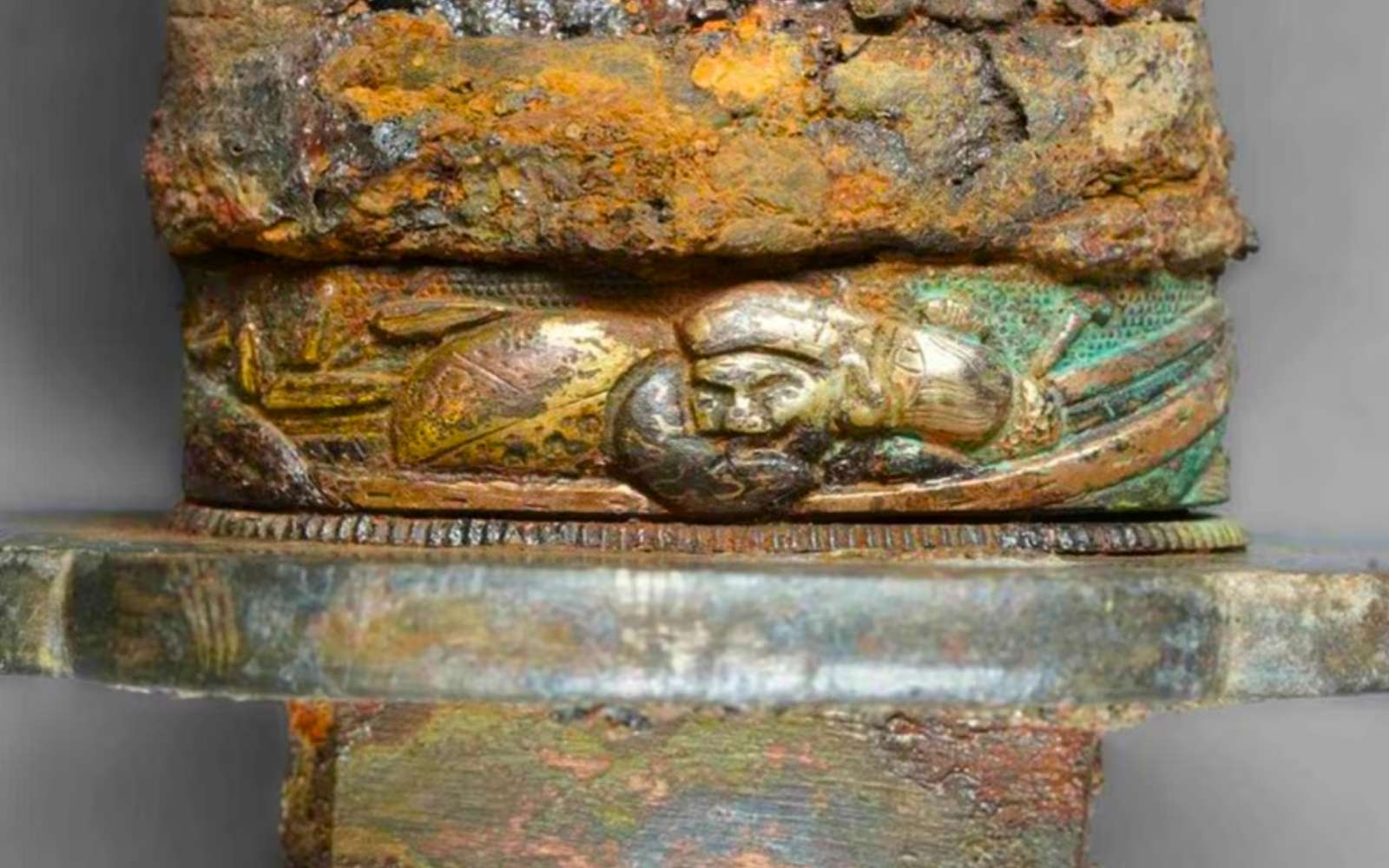 Un trésor oublié depuis la Seconde Guerre mondiale : ce sabre de samouraï vieux de 400 ans intrigue les chercheurs