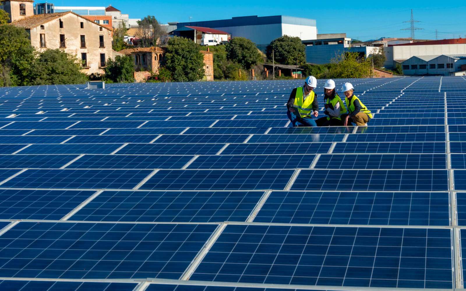 D’ici 2030, un basculement : les plus gros projets solaires du monde