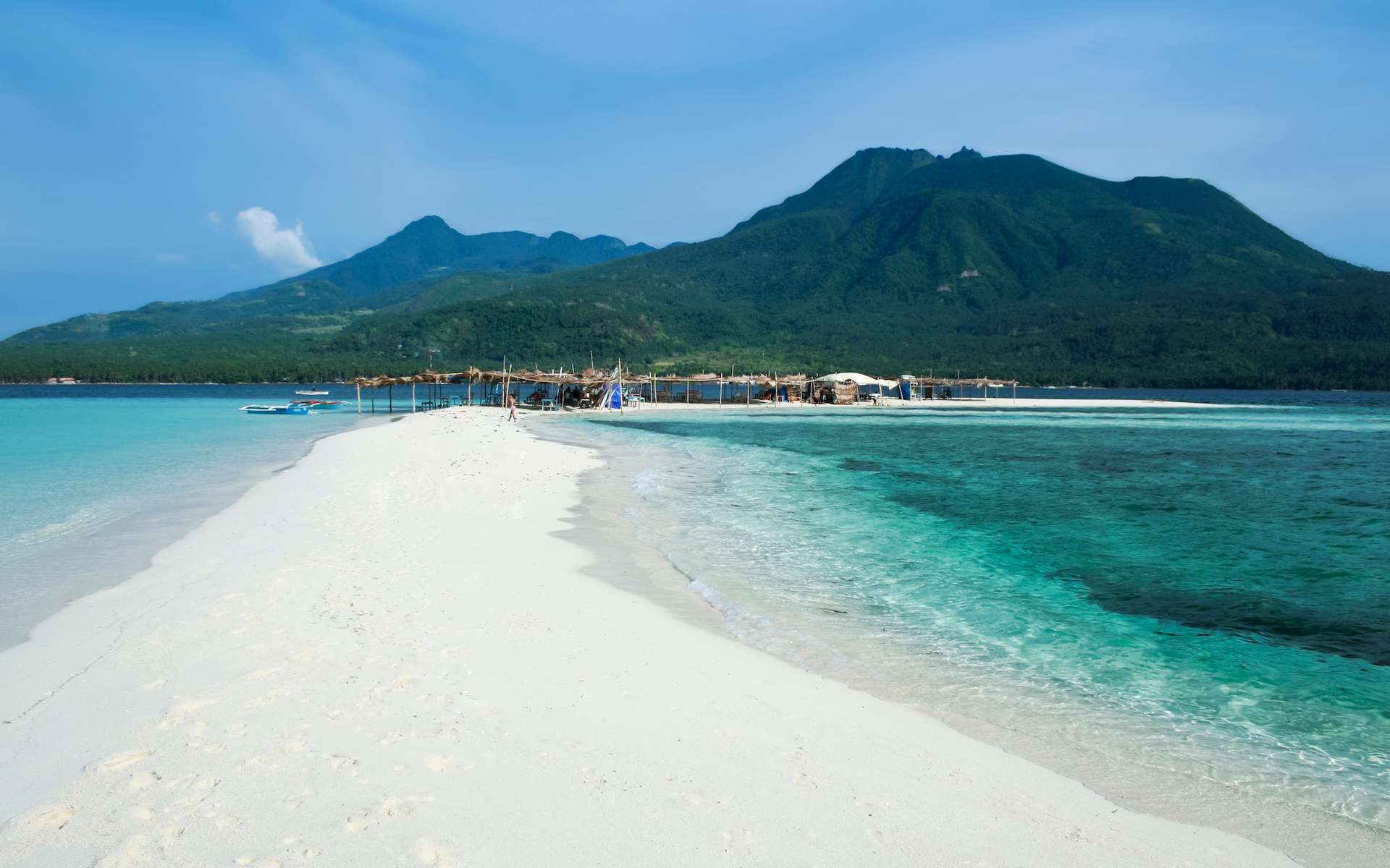 La mer a reculé de 200 mètres : ce séisme a littéralement changé la côte des Philippines !