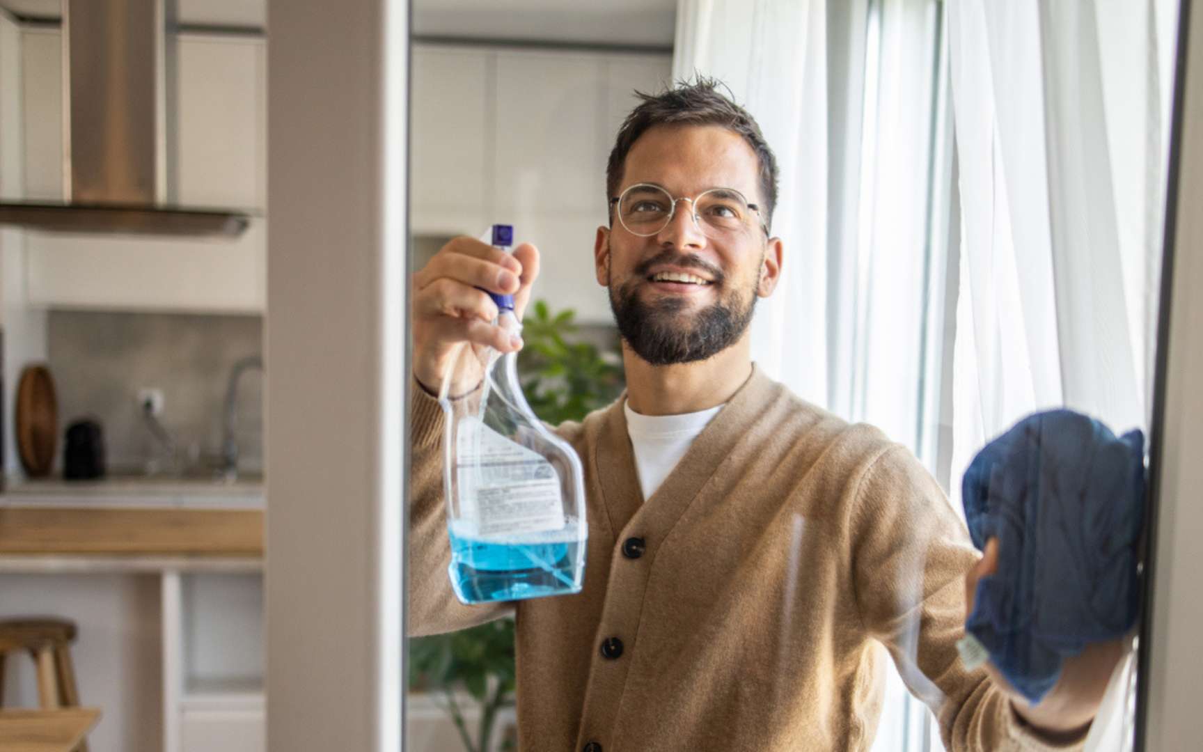 Le ménage, bon pour la santé mentale ? Cette croyance populaire ne résiste pas vraiment aux études scientifiques