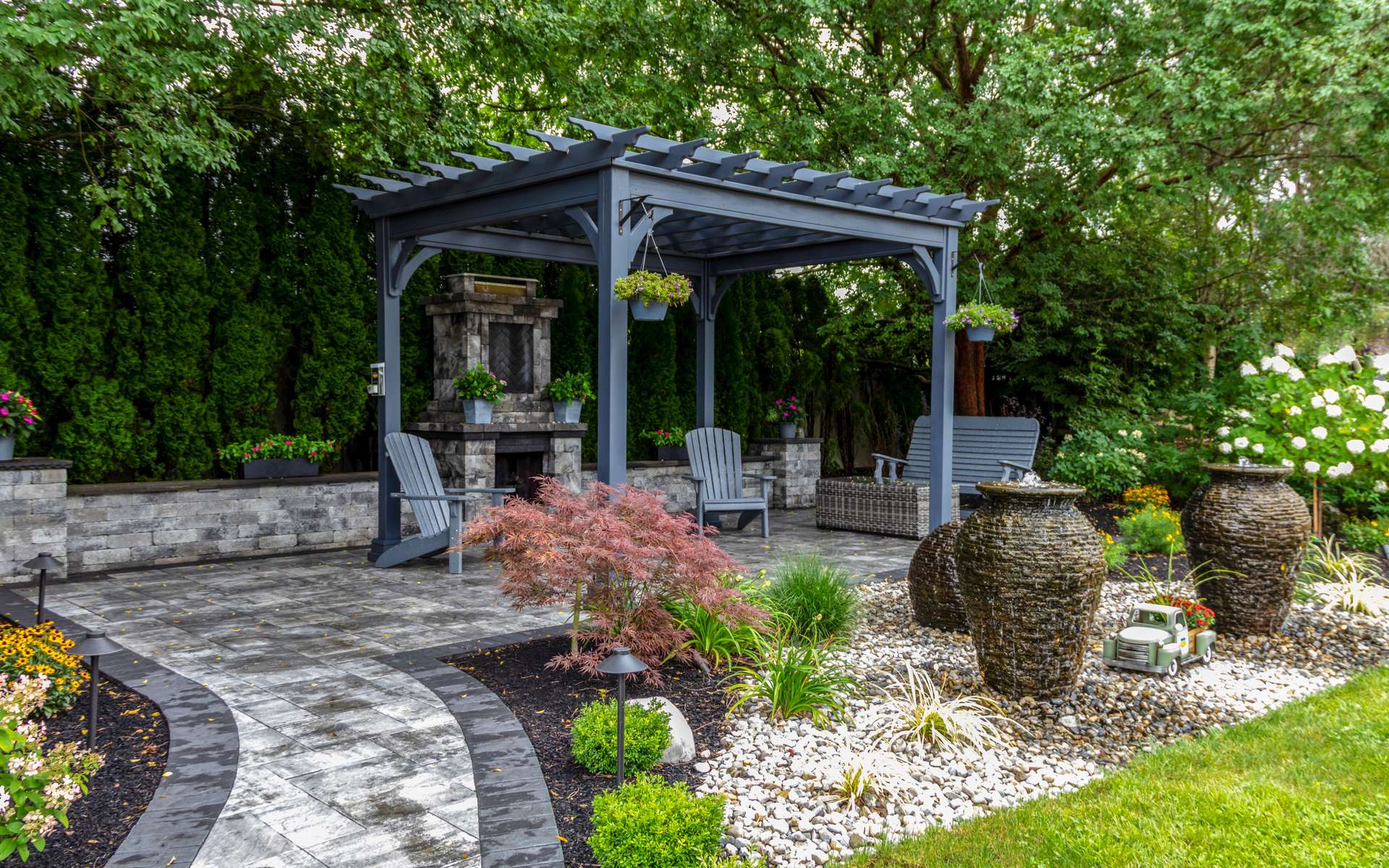 Les 4 meilleures pergolas bioclimatiques 3x4 m pour votre terrasse