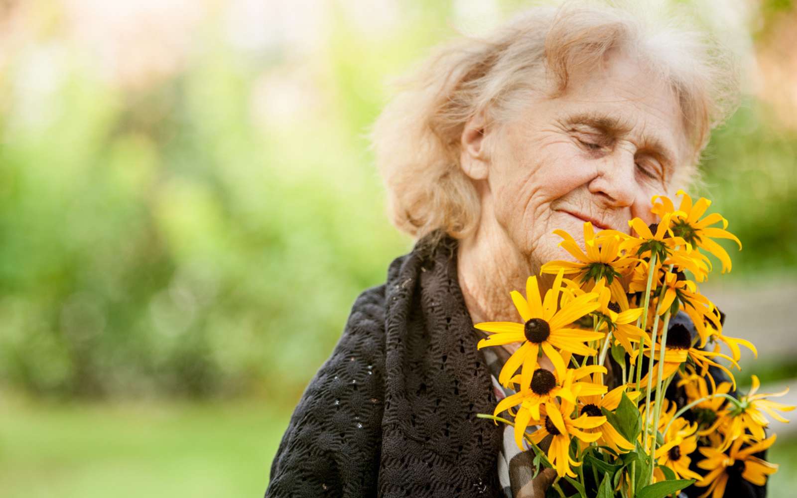 Ce test de l’odorat pourrait changer le dépistage d’Alzheimer : ce que vous devez savoir dès maintenant