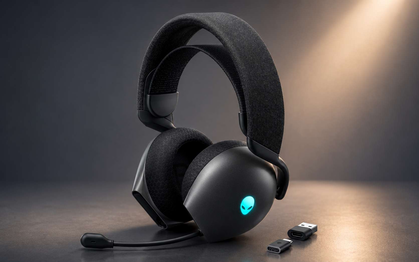 Dolby Atmos, 75 heures d'autonomie et réduction de bruit par IA : le casque gaming Alienware AW725H chute de 30 %