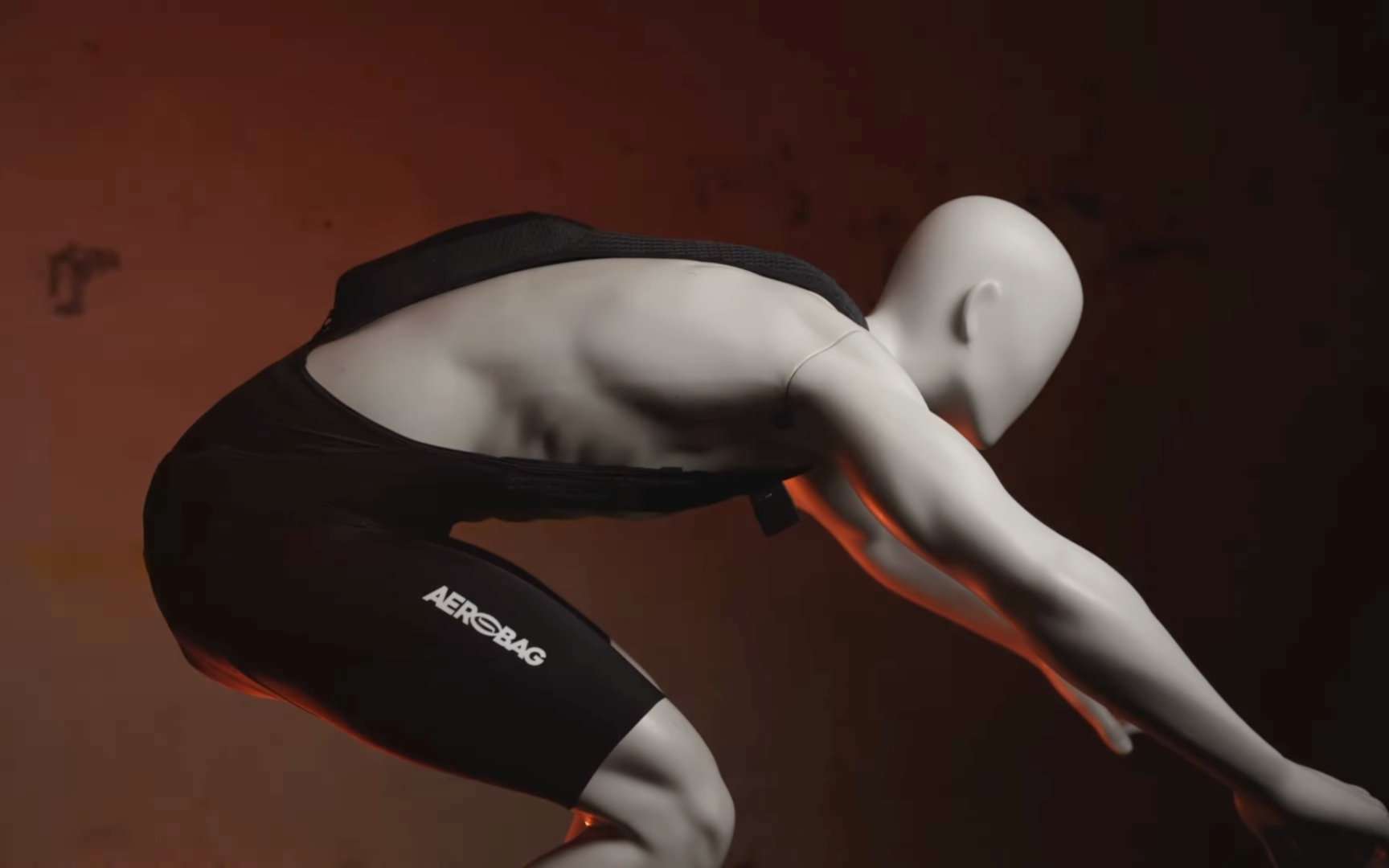 Chute à vélo : ce nouvel airbag qui se déclenche en 100 ms protège là où on se blesse le plus