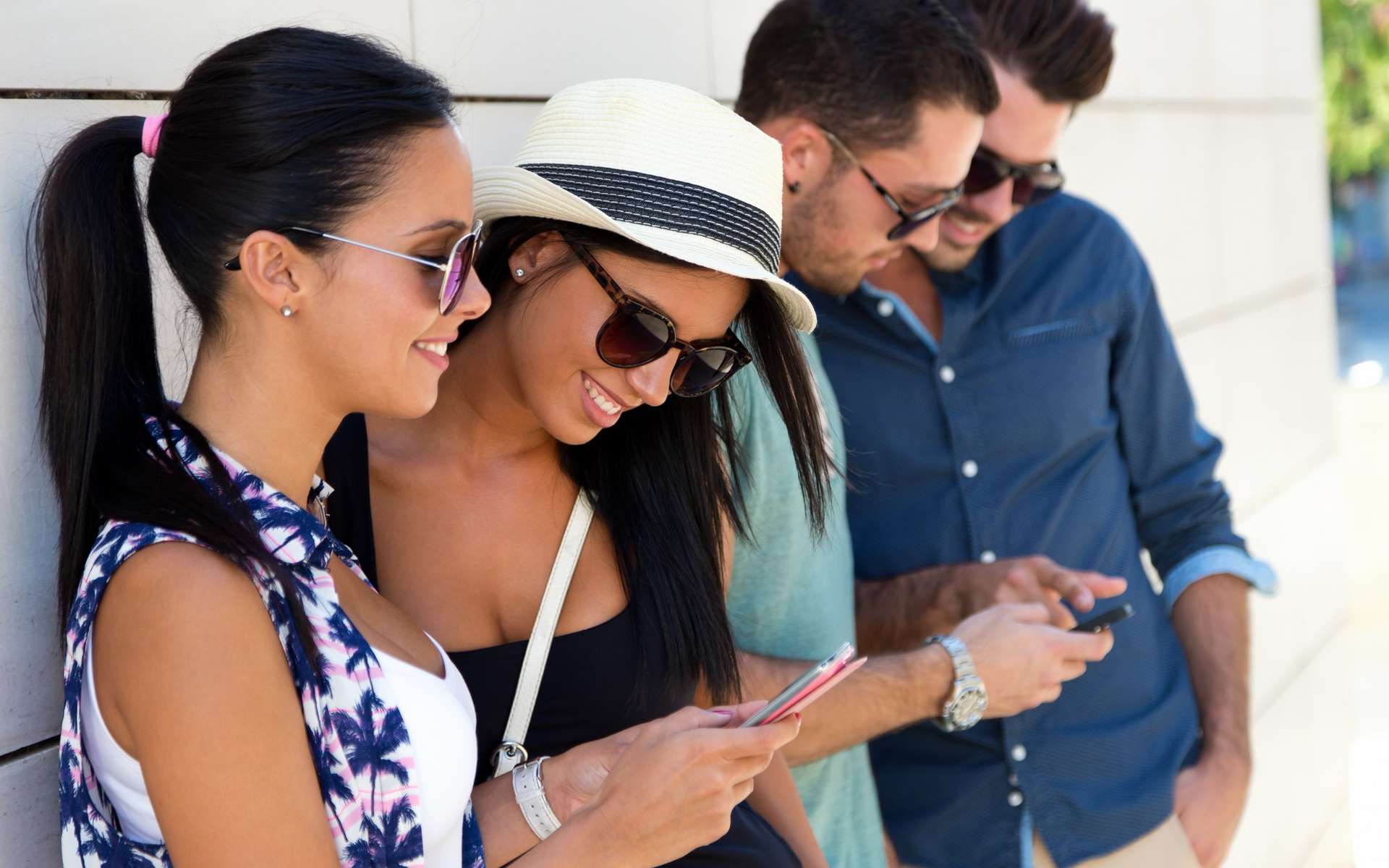 Une eSIM, plus de 190 pays et un petit prix : ETravelSIM facilite les voyages