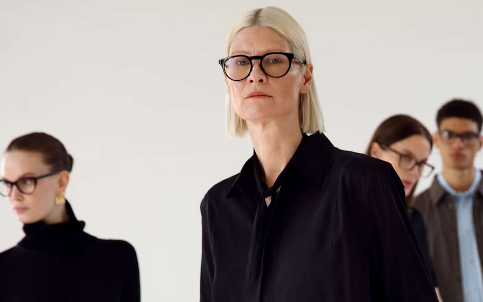 Ces lunettes font l’autofocus toutes seules et pourraient enterrer les verres progressifs !