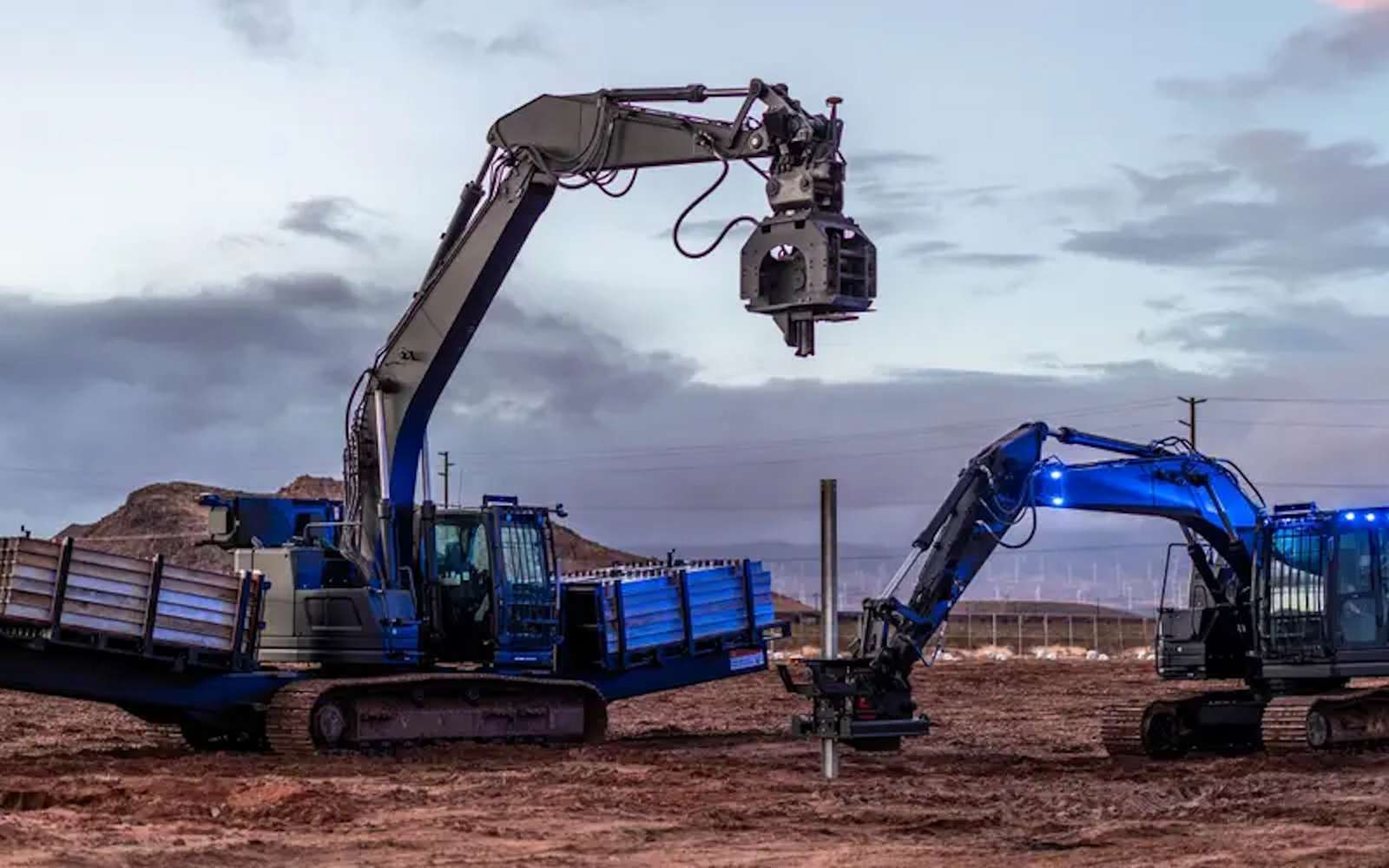 Ces robots autonomes construisent à toute vitesse la centrale solaire du futur data center géant de Meta