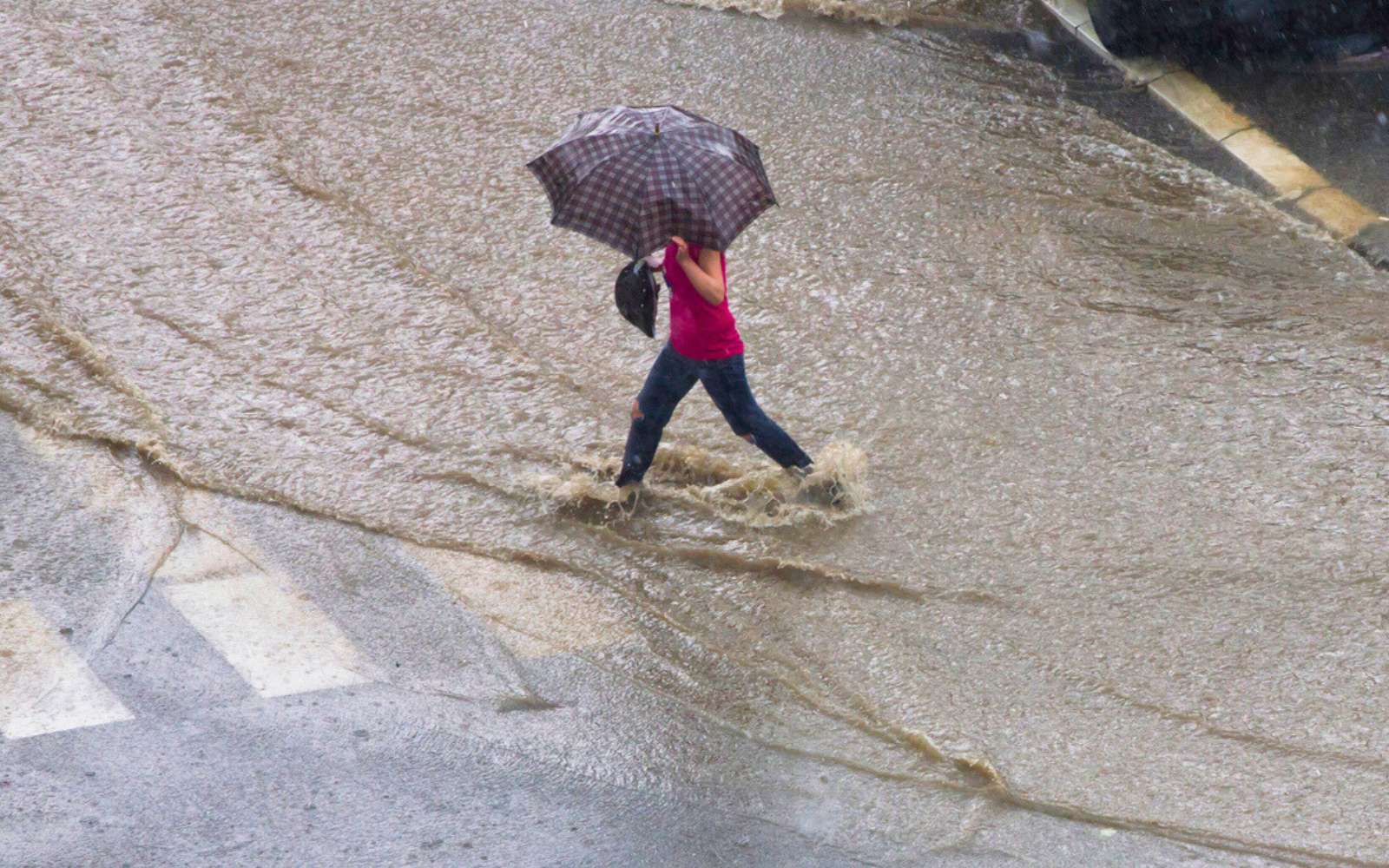 Pluies diluviennes, sécheresses records : la météo est entrée dans une nouvelle ère