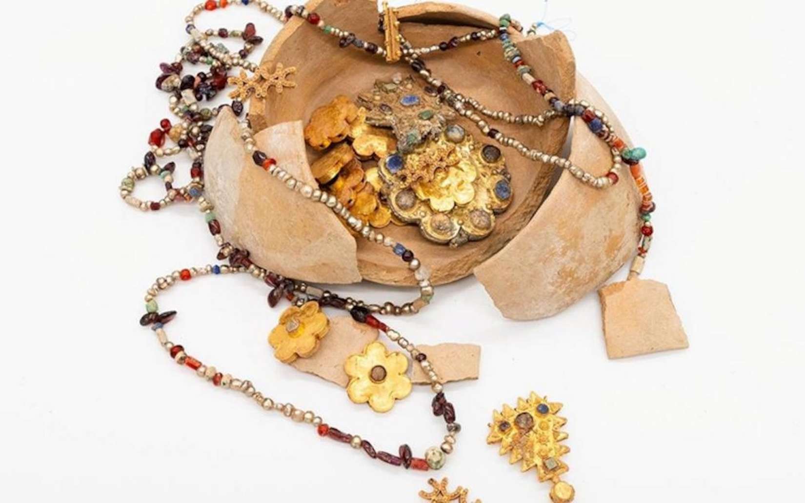 Découverts en Arabie saoudite, ces bijoux en or vieux de 1/100 ans révèlent un monde bien plus riche qu'on ne l'imaginait