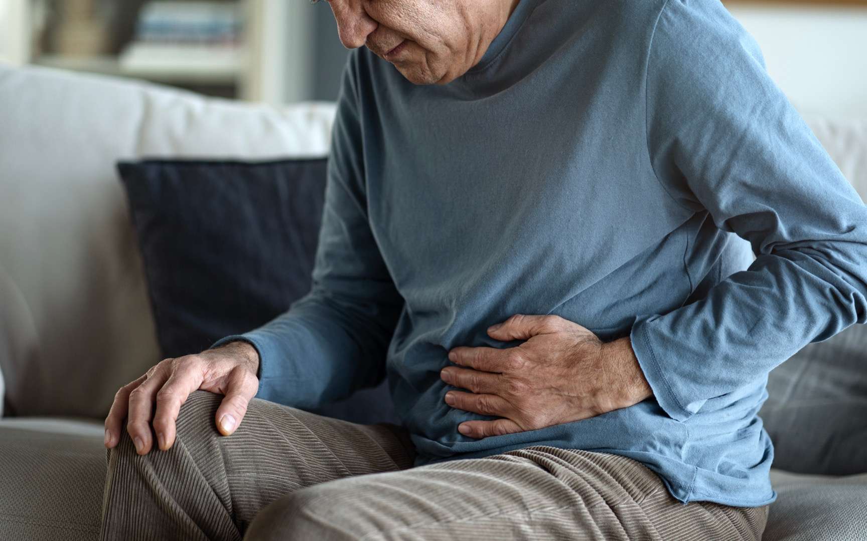 Patient bizarre : son ventre le faisait souffrir, les médecins découvrent l’impensable à l’intérieur