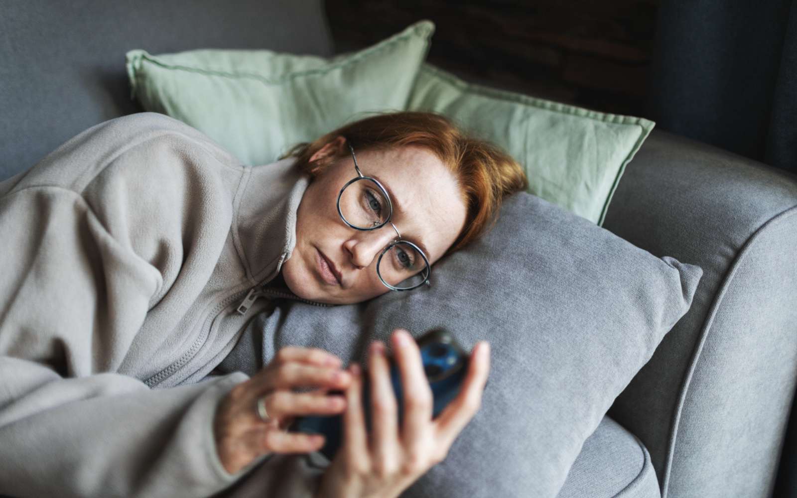 Dépression sévère : une nouvelle piste thérapeutique sans chirurgie ni médicaments