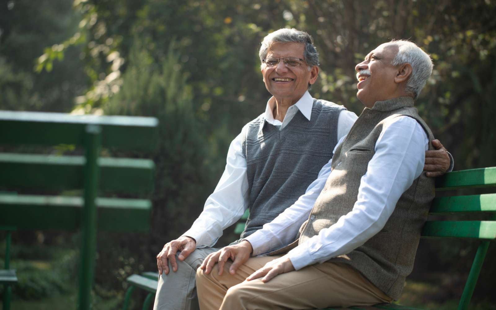 Vieillissement du cerveau : cette habitude compte plus que l’activité physique