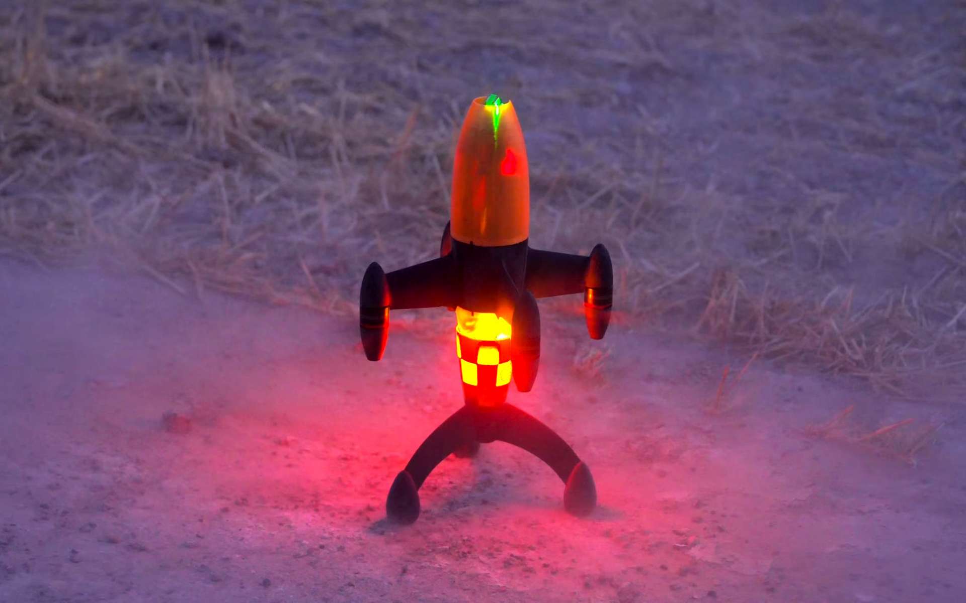 Un père et sont fils ont créé un drone plus rapide que tout ce qui existait avant : ils ont dû construire un 2e pour le filmer !