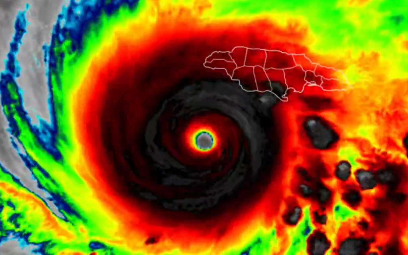 Un changement dans l'eau de l'océan a fait exploser la puissance de l'ouragan Melissa