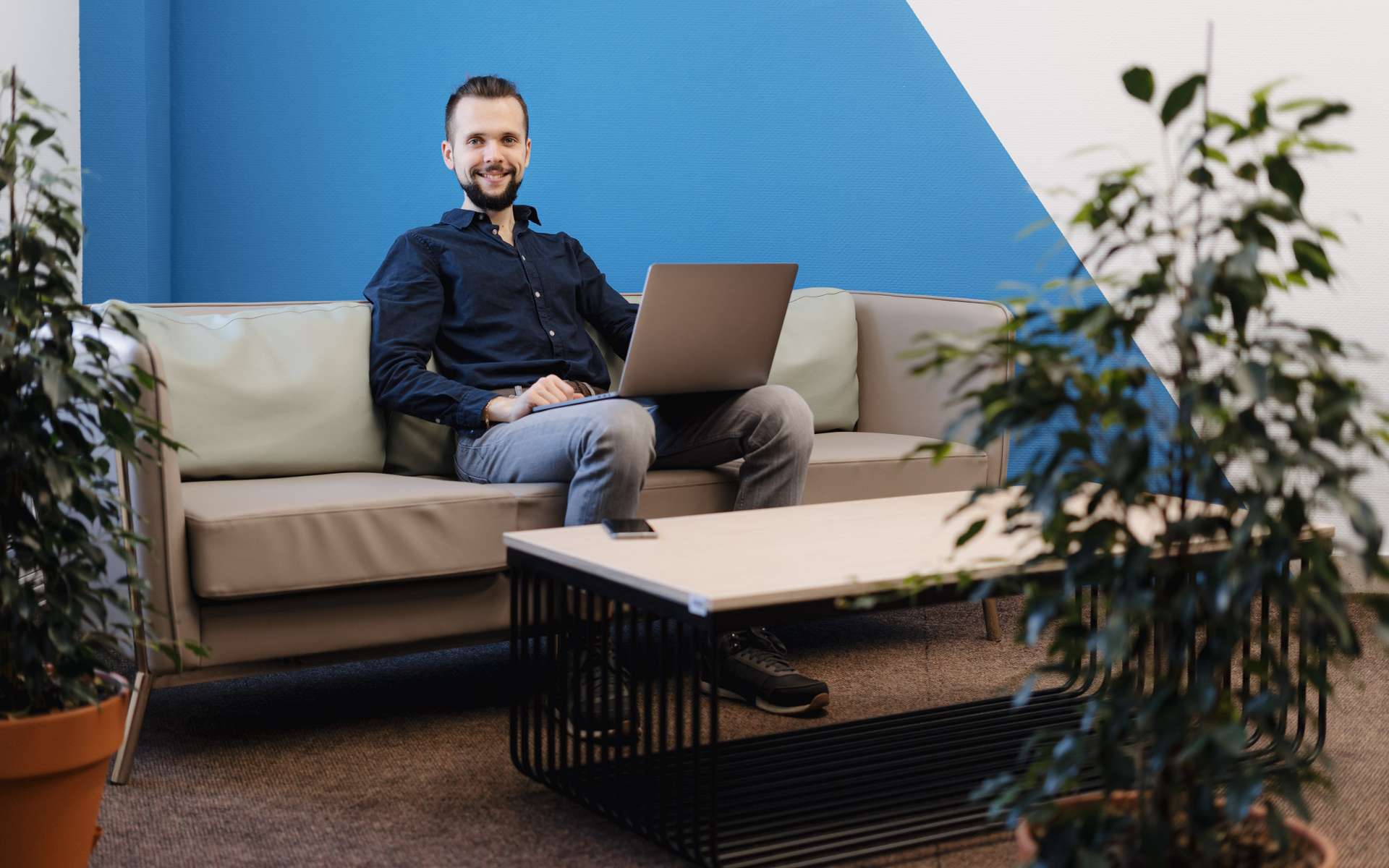 B&YOU Pure Fibre WiFi 7 : la fibre sans fioritures, pensée pour le télétravail