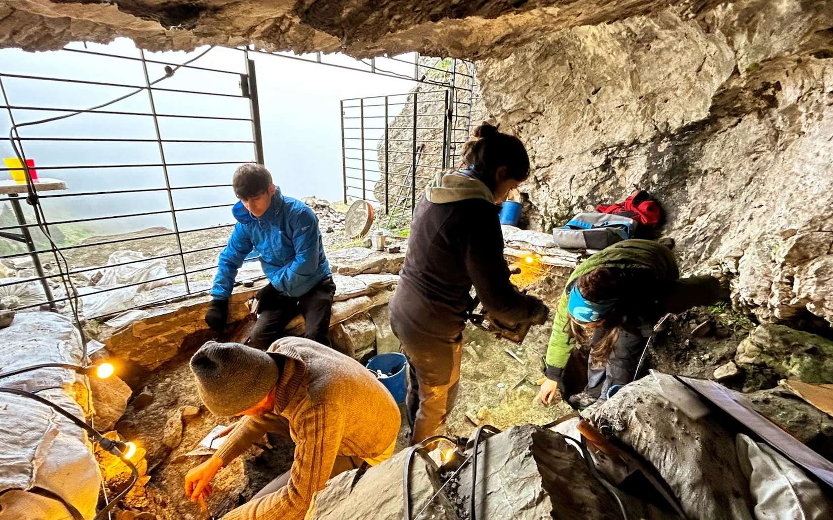Cette roche verte pourrait trahir une activité humaine vieille de 7 000 ans dans les Pyrénées