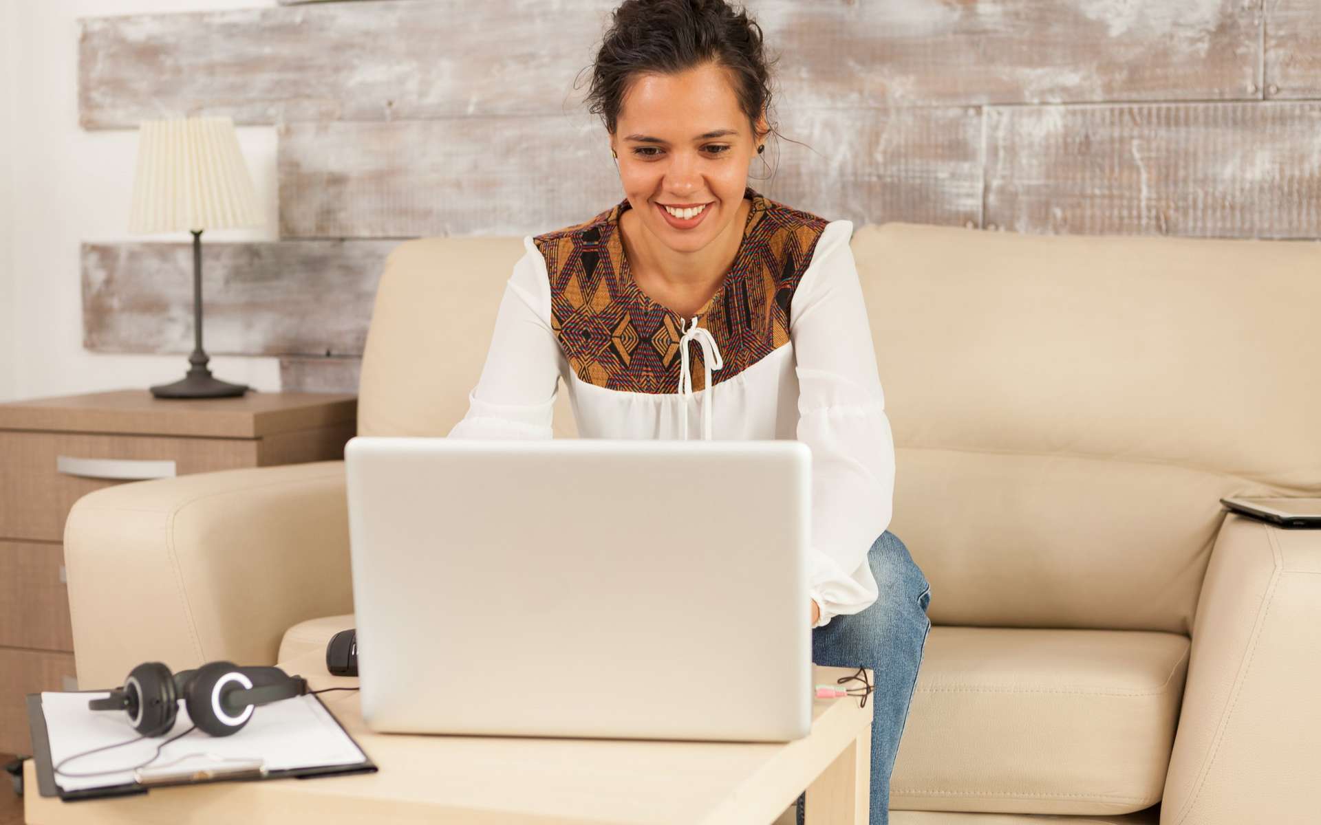 Free vs Bouygues : quelle est la meilleure fibre en 2026 ?