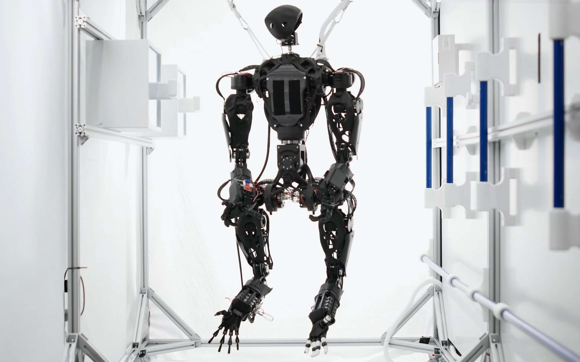 Voici Helios, le robot à quatre bras conçu pour travailler dans l'espace