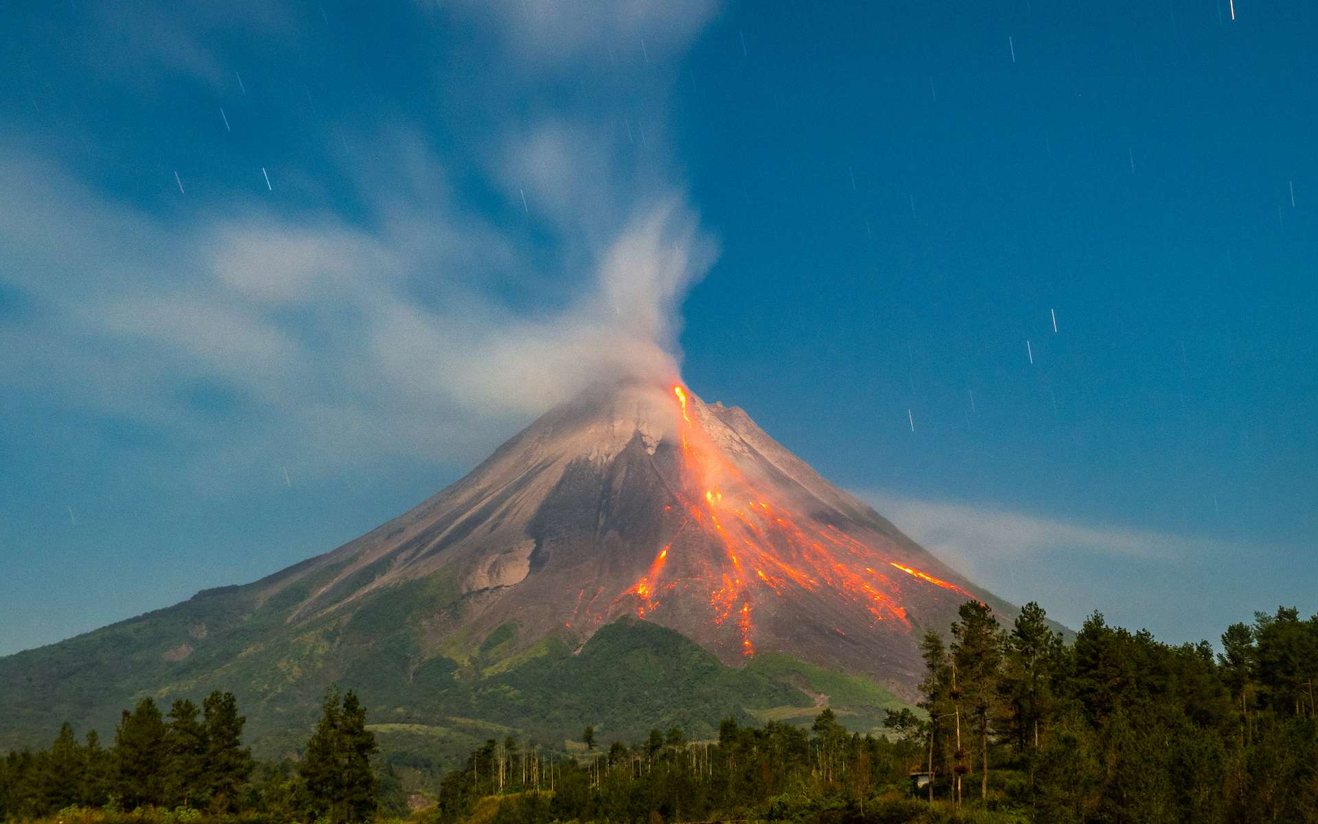 Rencontre avec Franck Lavigne : ce que les volcans nous apprennent sur le monde qui les entoure