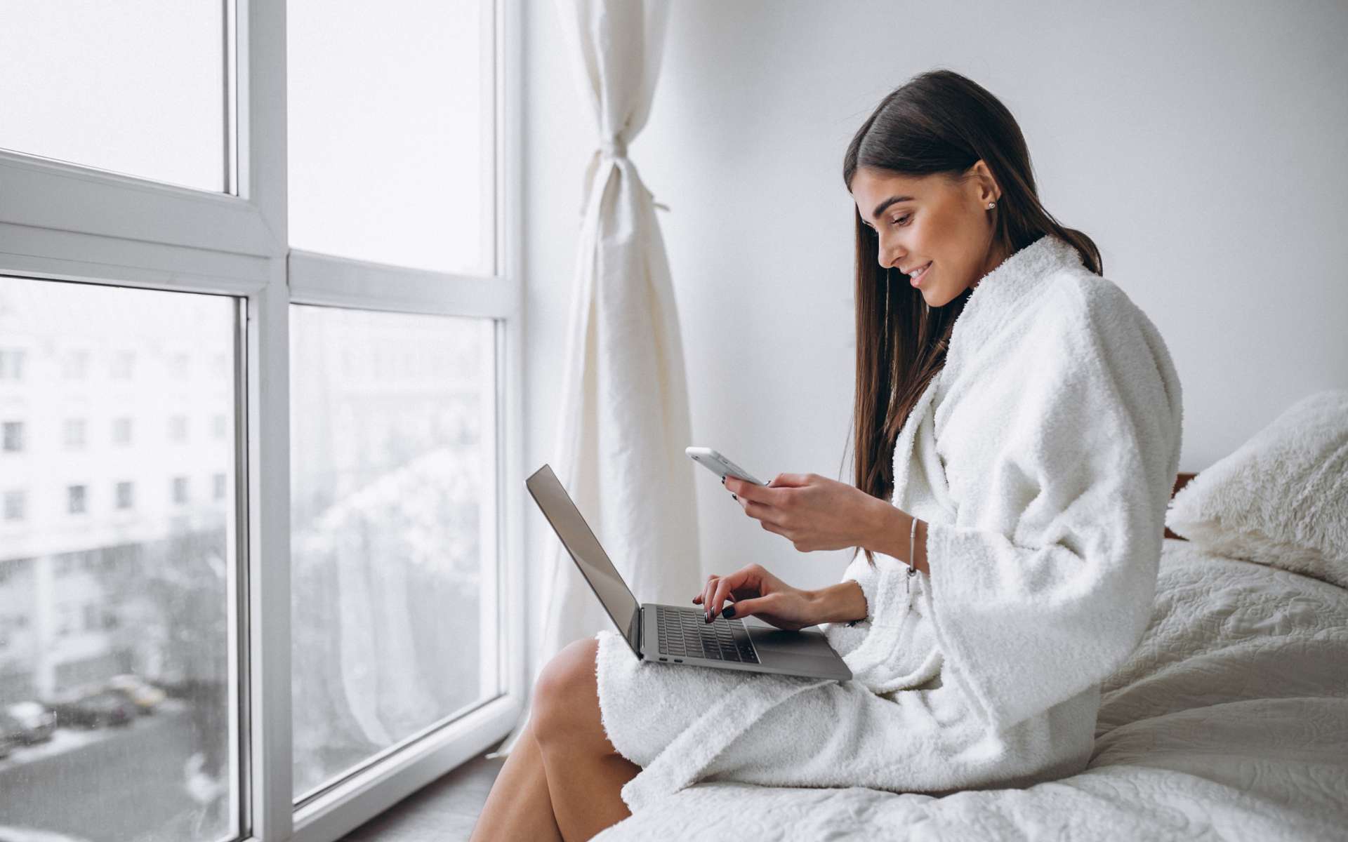 Télétravail à l’étranger : ExpressVPN suffit-il pour sécuriser vos connexions ?