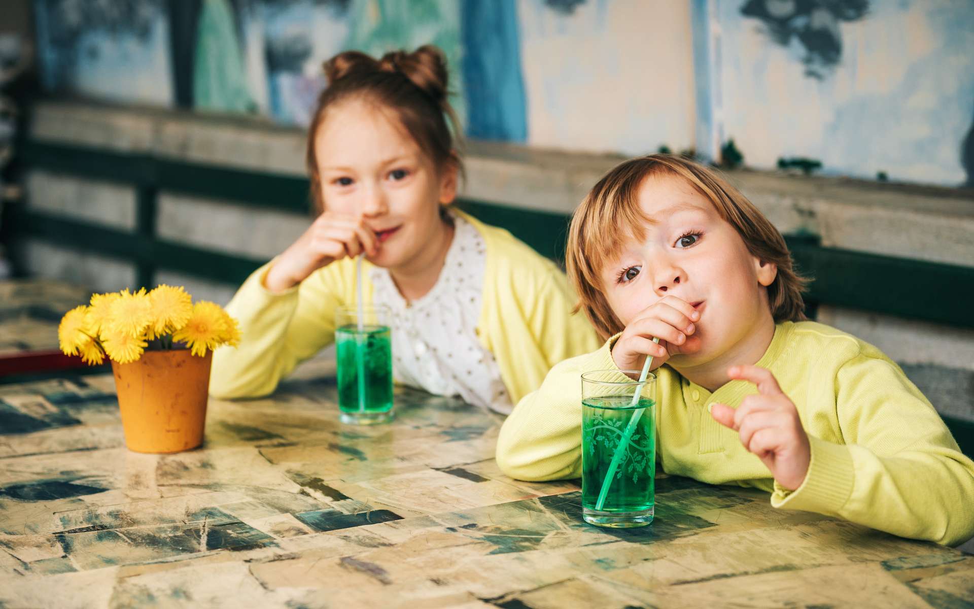 Faut-il éviter les sirops de menthe trop verts ? Ce que révèle l'alerte de Yuka
