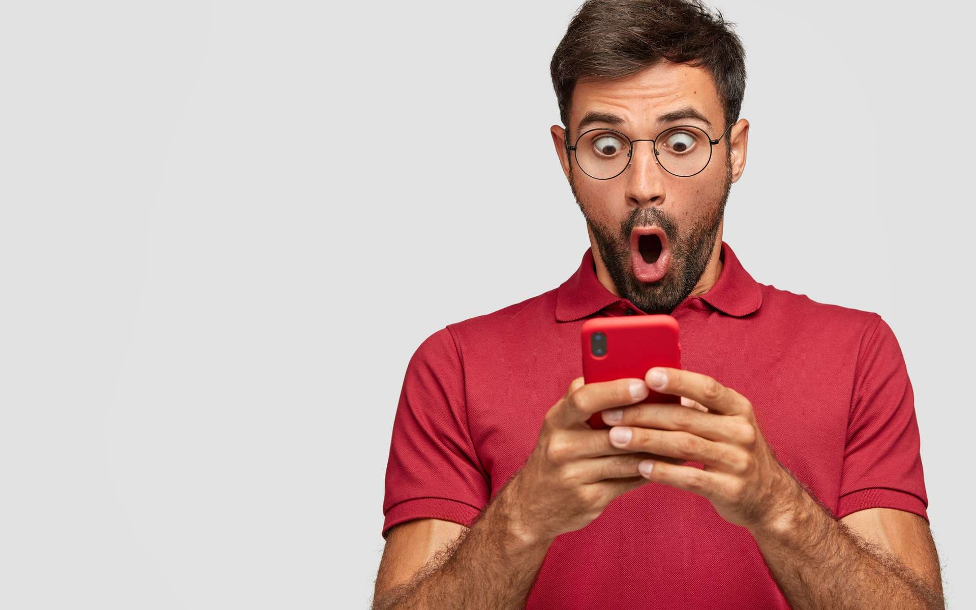 Forfaits 5G à moins de 9 ¬ : RED, Free, Prixtel... la guerre des petits prix continue !