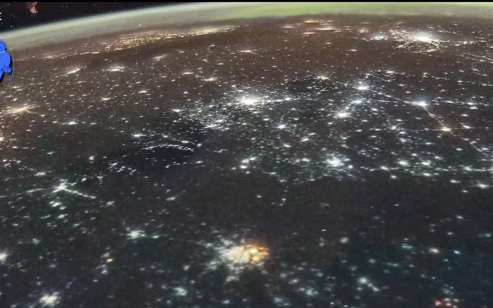 Du jamais vu : des astronautes ont filmé une attaque russe sur Kiev en direct depuis l'espace !