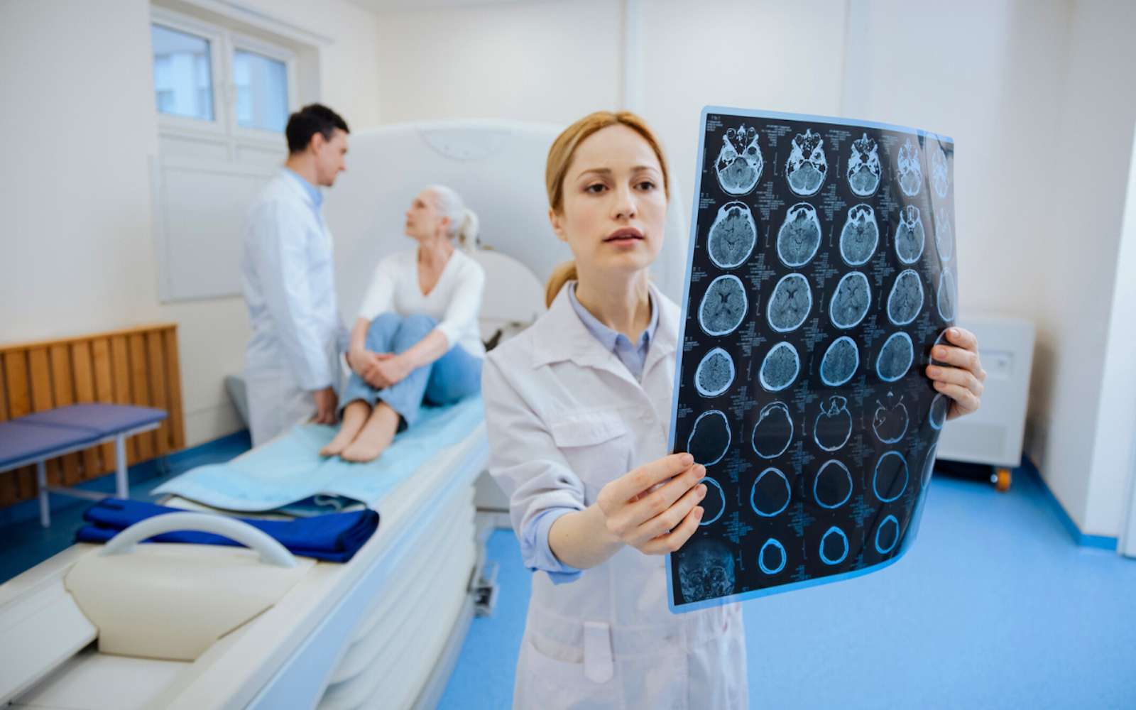 Alzheimer : une « arme » naturelle du cerveau identifiée… et elle pourrait tout bouleverser