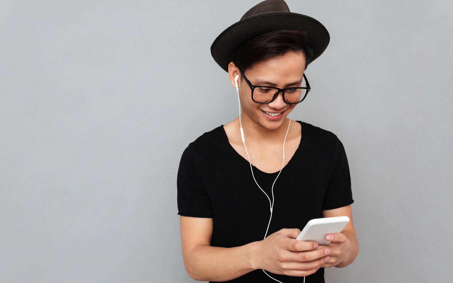 Prixtel Le géant 300 Go 5G : le bon plan ajustable pour ceux qui explosent leur data en décembre