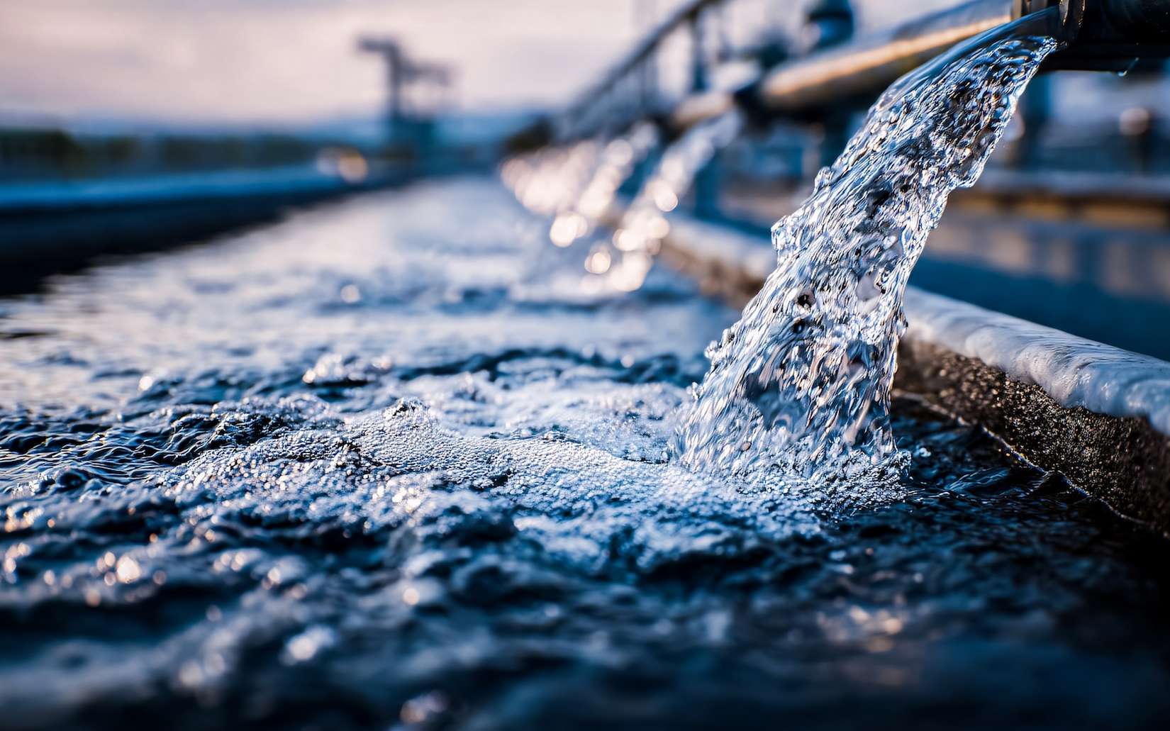 Les « polluants éternels » ne le sont peut-être plus : cette découverte scientifique change tout !