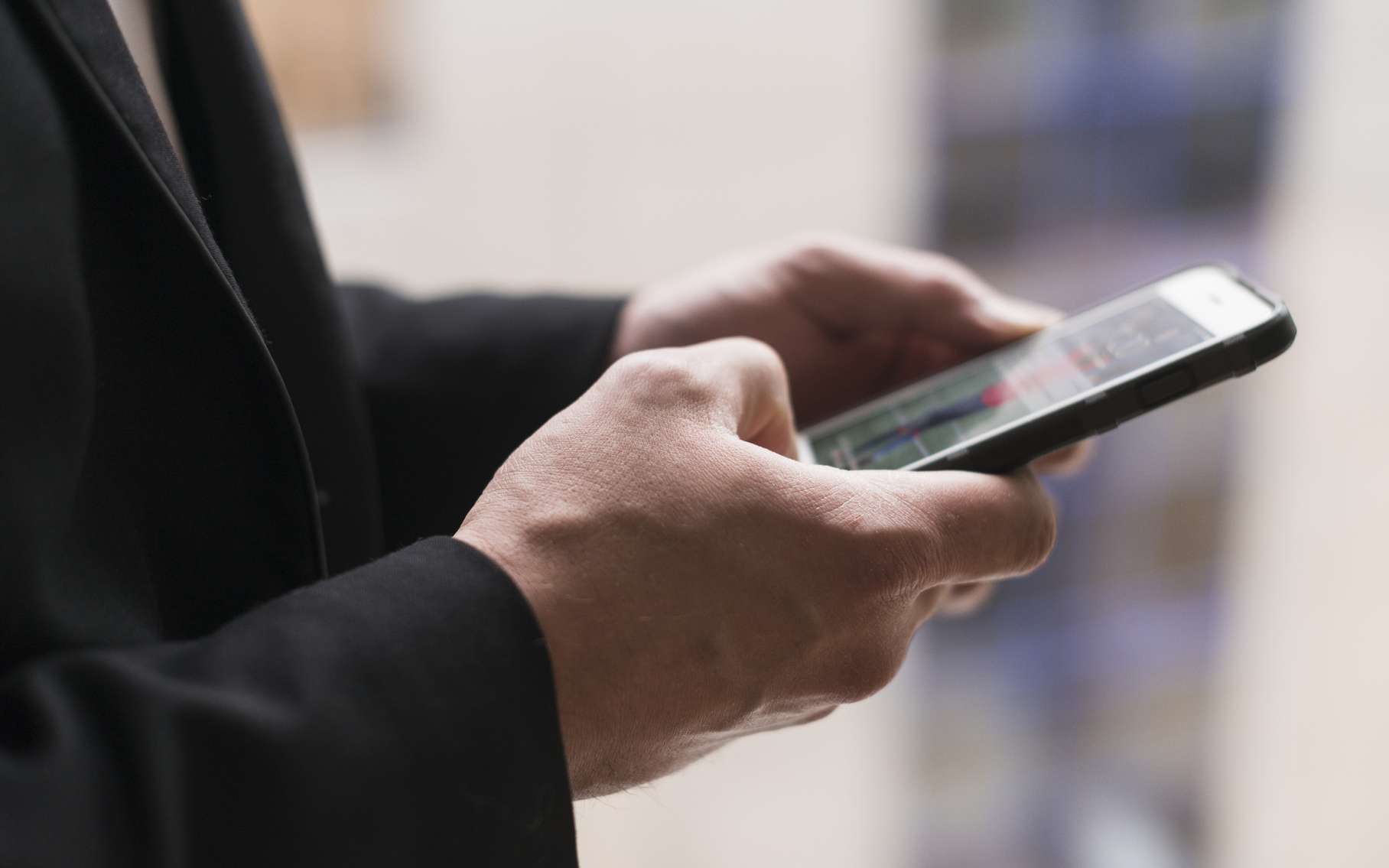 Consommer beaucoup de data sans surveiller son compteur : Free Mobile Série 140 Go libère les usages