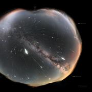 Photo composite de la pluie d&#39;étoiles filantes des Perséides. © Petr Horálek, Apod (Nasa)