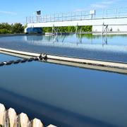 Découvrez le circuit de l’eau, depuis son captage jusqu’à son retraitement. © Dmitri Ma, Shutterstock