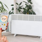 Les radiateurs électriques programmables offrent une manière plus précise de gérer le chauffage pièce par pièce, en jouant sur la température et les horaires de mise en marche.&amp;nbsp;©&amp;nbsp;Angelov, Adobe Stock