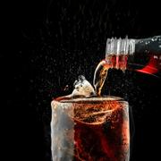 Le pouvoir sucrant du sucralose est environ 600 fois supérieur à celui du sucre. Il est présent dans certains sodas.&amp;nbsp;© Lunatictm, Fotolia