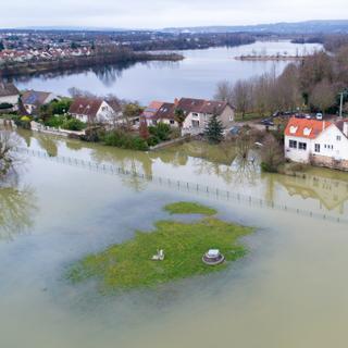 Les habitants du Nord-Pas-de-Calais disposent de moyens pour se protéger face aux crues, mais&nbsp;ils ne les connaissant pas assez. ©&nbsp;altitudedrone, Adobe Stock
