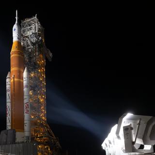 Na segunda-feira, 30 de abril de 2026, a NASA lançou a contagem regressiva para o primeiro voo tripulado à Lua em 53 anos. © NASA, Ben Smegelsky