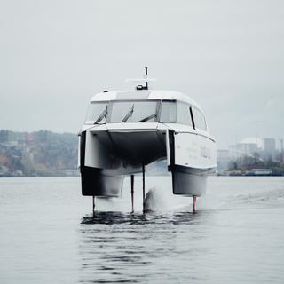 O barco elétrico Candela P-12 está decolando e entrará em produção. © Candela Technology AB