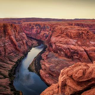 Le fleuve Colorado au fond du Grand Canyon.&nbsp;©&nbsp;Peter Lakomy,&nbsp;Adobe Stock