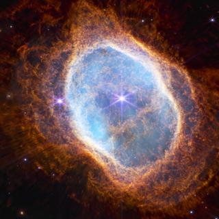 La nébuleuse planétaire NGC 3132 (ou nébuleuse de l'anneau Austral) observé par l'instrument NIRCam à bord du JWST. © Nasa, ESA, CSA, STScI, the Webb ERO Production Team