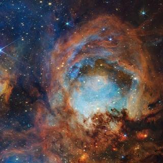 A Nebulosa Pata de Gato vista pelo Telescópio Espacial James Webb da NASA em cores falsas. © NASA, ESA, CSA, STScI.