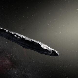 Demain, nous fêterons le centenaire d'Arthur Clarke. L'astéroïde ‘Oumuamua semble être un beau cadeau d'anniversaire pour le maître de la science-fiction. © ESO
