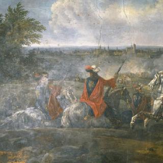 Pintura de Joseph Parrocel, representando a captura de Gante por Luís XIV, em 1678, durante a Guerra Holandesa: os Mosqueteiros do Rei estão em primeiro plano da pintura; podemos ver a cruz da flor de lis em suas roupas. Museu do Exército, Hôtel des Invalides, Paris. © RMN-Grand Palais, Pascal Segrette