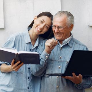 Em 2060, a França continental terá 23,6 milhões de pessoas com mais de 60 anos.