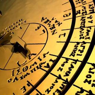 Détail du cadran (sur le modèle virtuel), montrant les glyphes décryptés par l'équipe. © Antikythera Mechanism Research Project