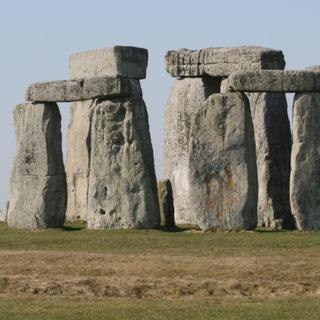 Les mégalithes de Stonehenge ont-ils été érigés à l’aide de graisse de porc ? © Peter Reed, Flickr