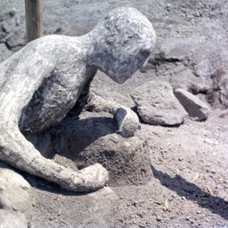 Vivendo a menos de 10 km da cratera do Vesúvio, os habitantes de Pompéia morreram asfixiados poucos minutos após a explosão. © foundin_a_attic, Flickr